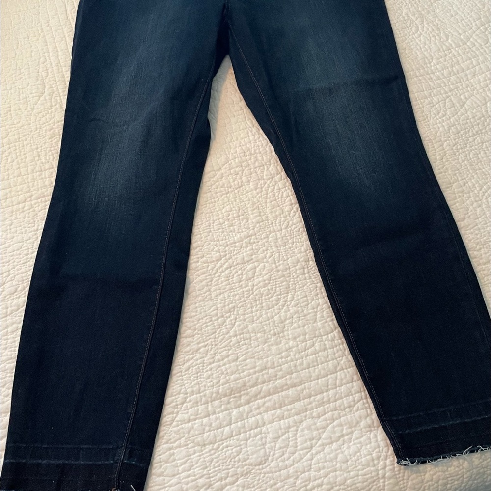 Loft cropped denim jeans.
